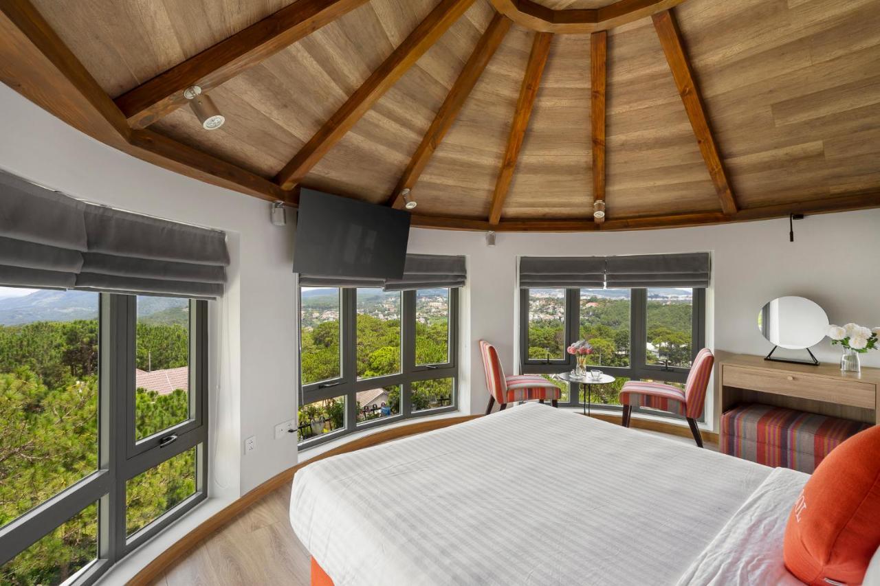 De La Sol Villa Dalat Экстерьер фото