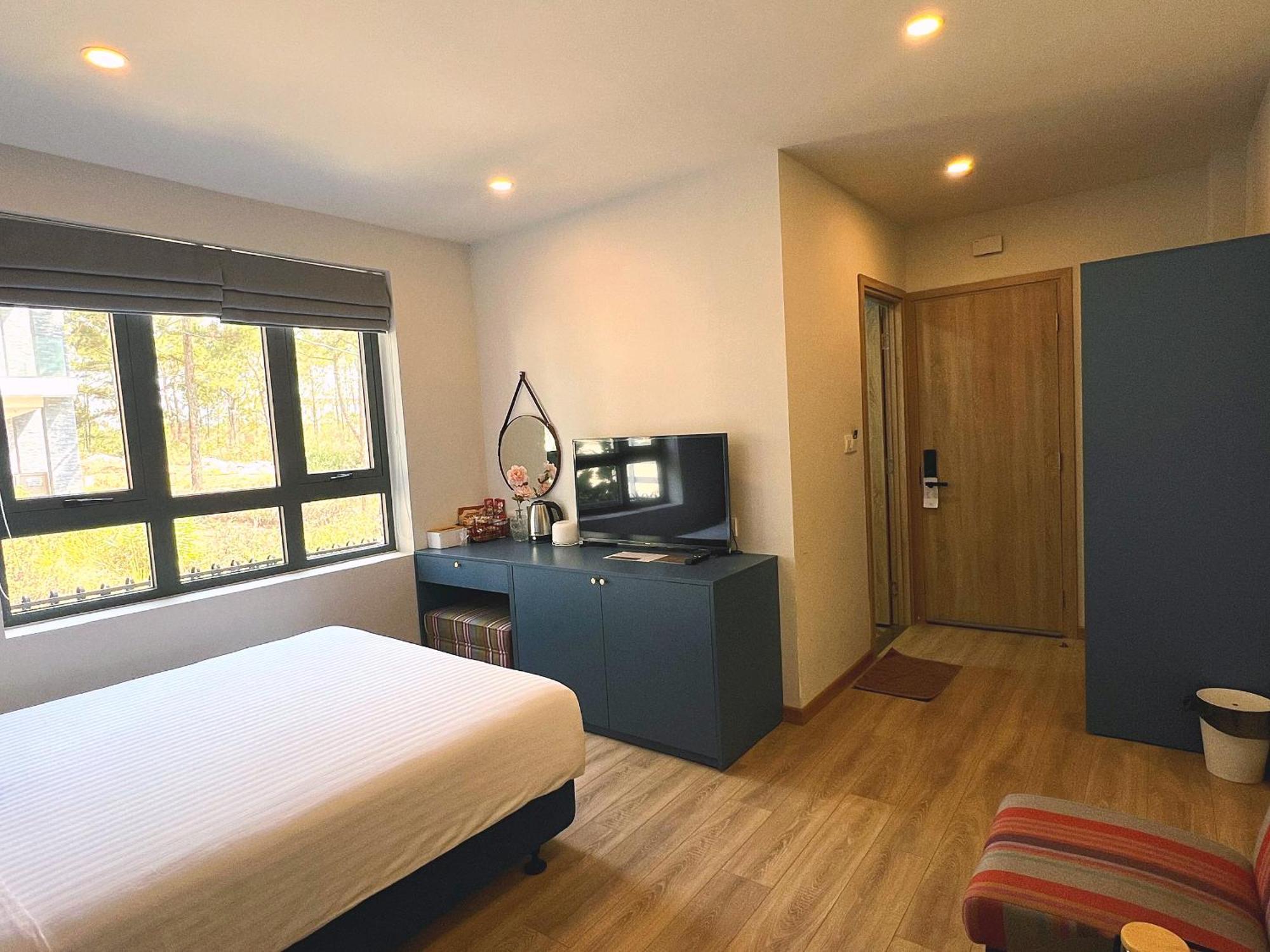 De La Sol Villa Dalat Экстерьер фото